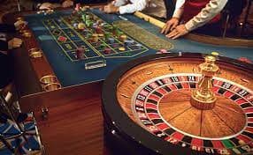 Tabel pembayaran Fortune Mouse menampilkan nilai simbol dan penjelasan fitur bonus